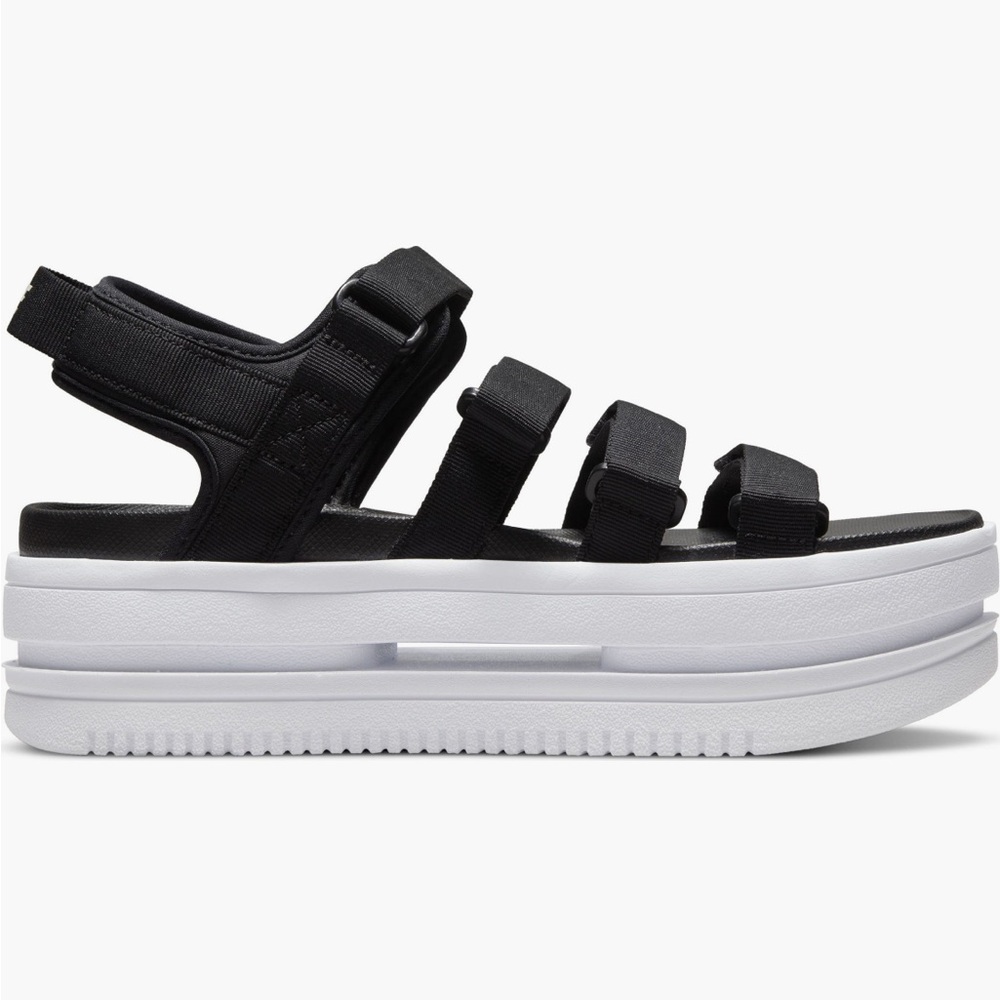 Nike Icon Classic Sandal size 6